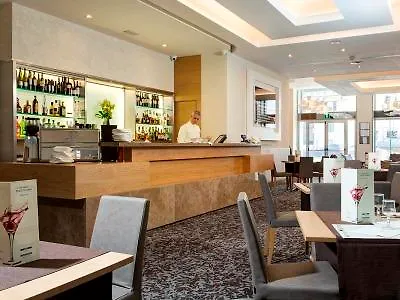 Hilton Garden Colosseum 4*