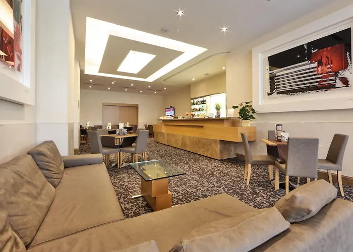 Hilton Garden Colosseum Otel