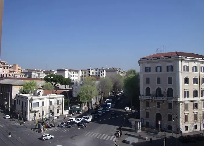 Hotel Hilton Garden Colosseum 4*