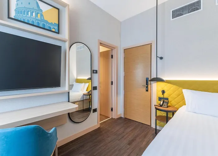 Hotel Hilton Garden Colosseum 4*