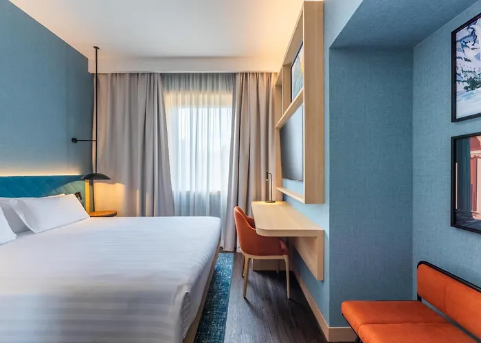 Hilton Garden Colosseum Hotel 4*