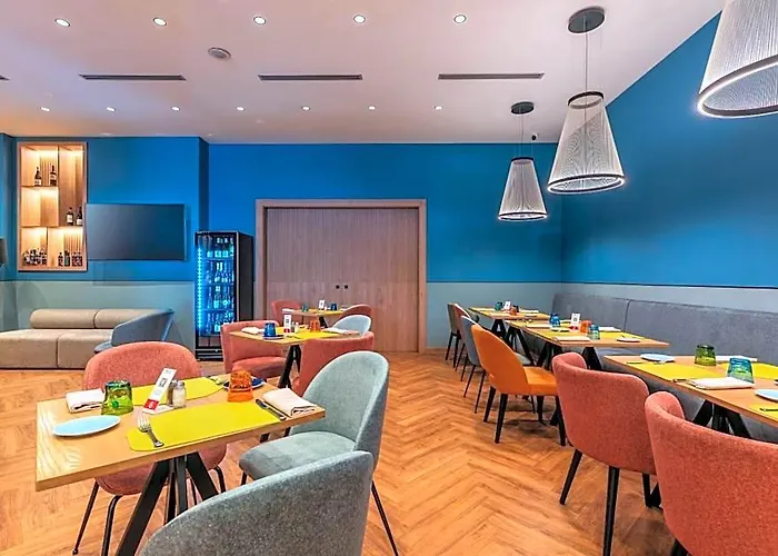 Hilton Garden Colosseum 4*