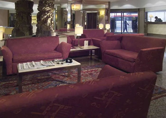 Hotel Hilton Garden Colosseum 4*